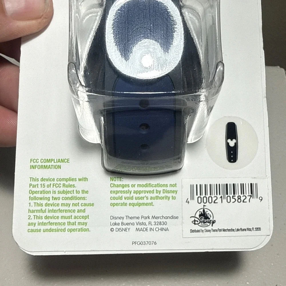 NEW Disney Parks Solid Navy Blue MagicBand 2 Link It Later Magic Band NIB